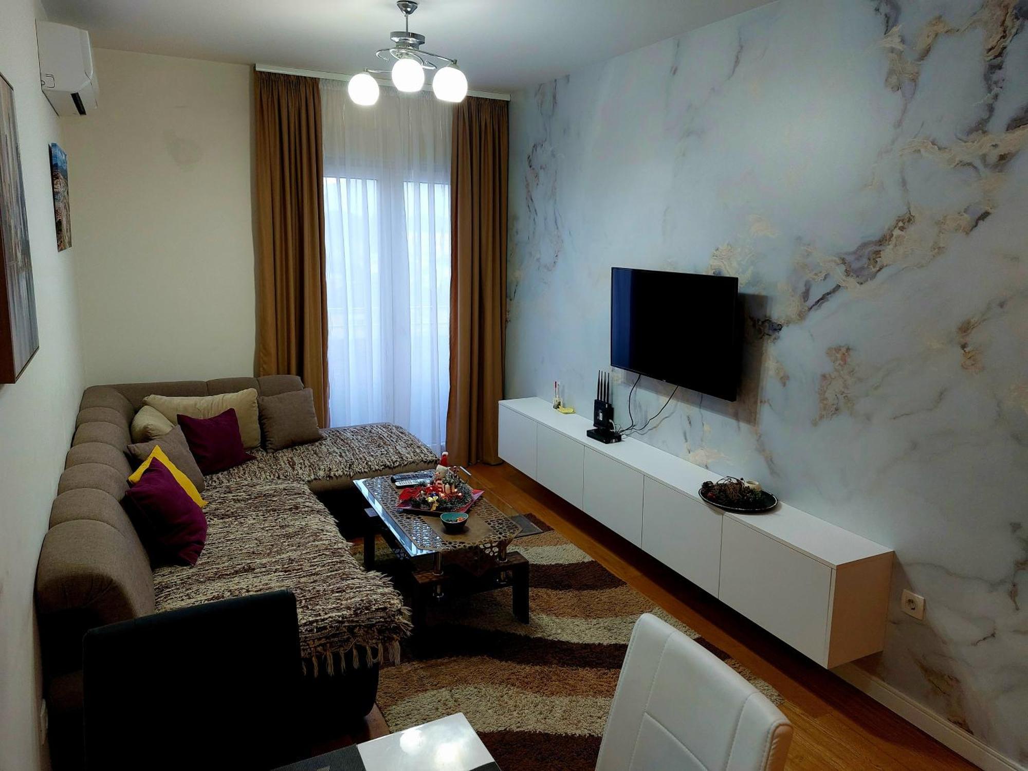 New York - Point * Podgorica